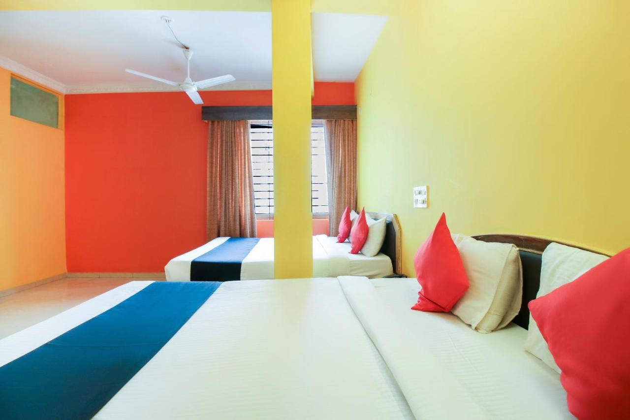 Capital O 71729 Lucky Inn Bangalore Exterior foto
